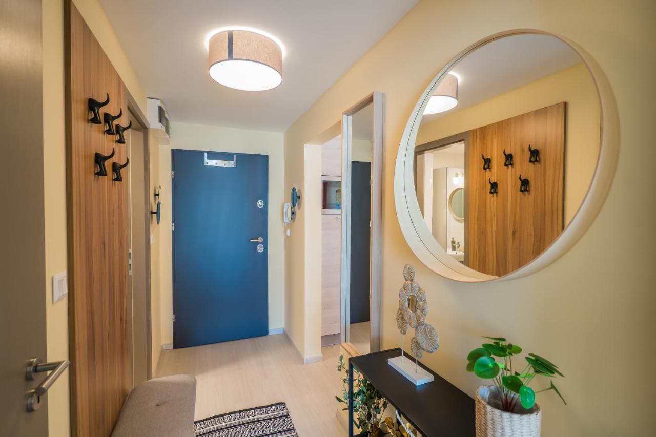 Mf Adriana Panorama Apartment Siófok Eksteriør billede